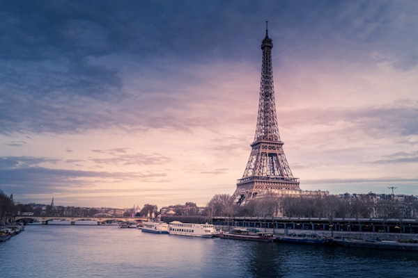 Vue de Paris avec la Tour Eiffel